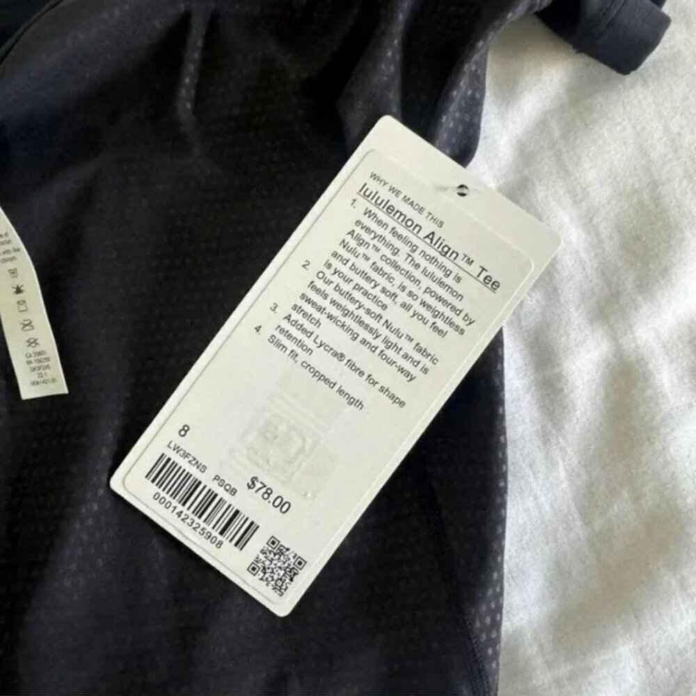 81 Lululemon Align T-Shirt Polka Squat Emboss Black - Picture 3 of 6